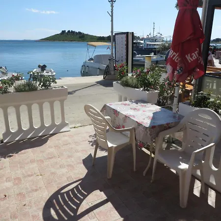 Sweet Sea Apartamento Pakoštane